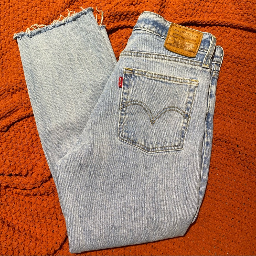 Levi’s Wedgie Straight Jeans 28’